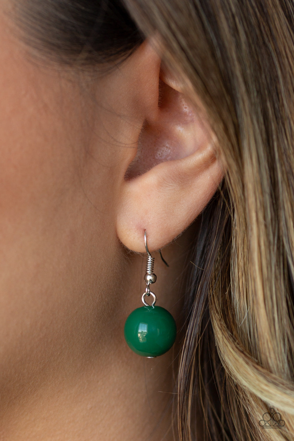 Poppin Popularity Green Necklace Set