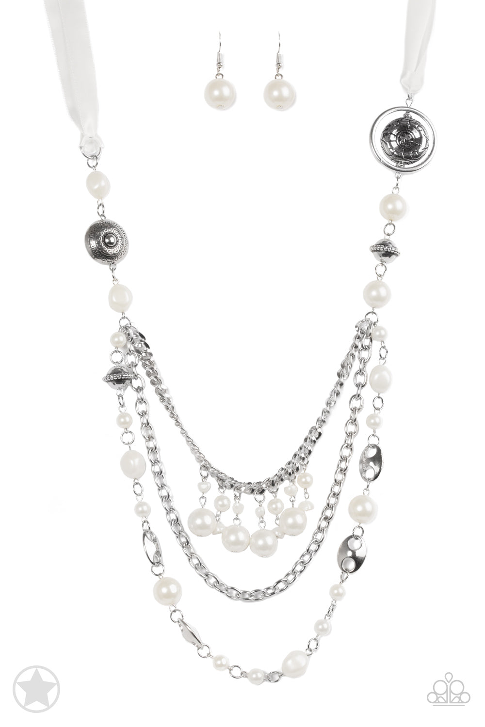 All the Trimmings Ivory Necklace