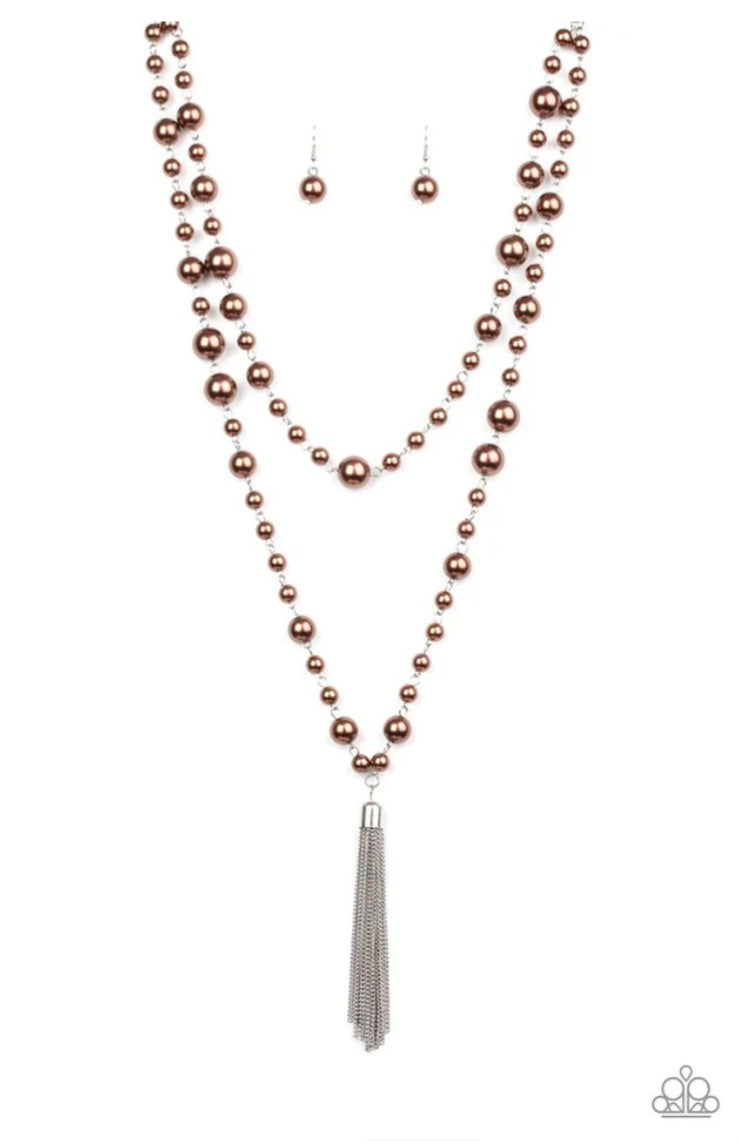 Social Hour Pearl White or Brown Necklace Set