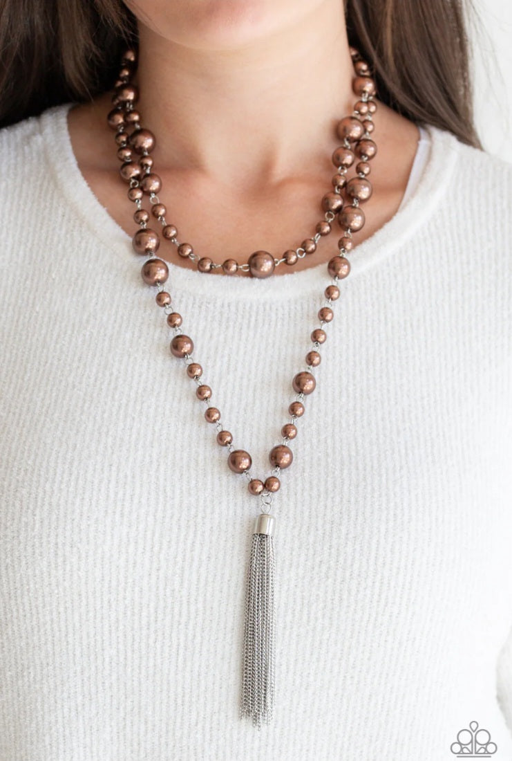 Social Hour Pearl White or Brown Necklace Set