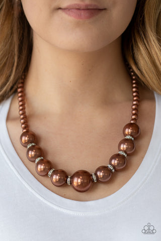 NR* SoHo Socialite Brown Pearl Necklace Set