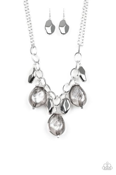 Looking Glass Glamorous Silver Necklace Set