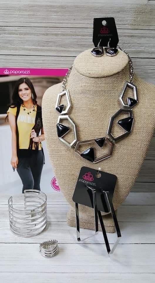 July 2019 Fashion Fix: Sunset Sightings Collection