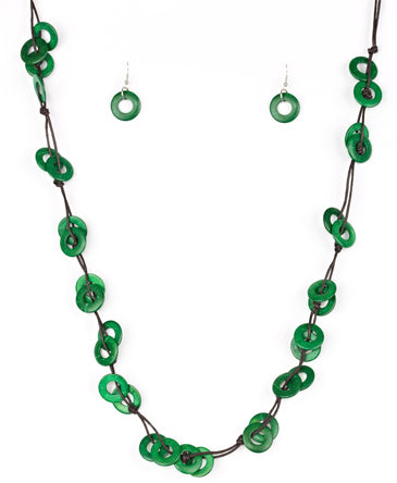 Green Wooden Disc Necklace Set