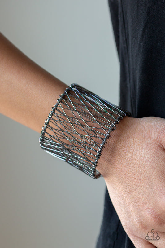 Work for Wire Black Bracelet